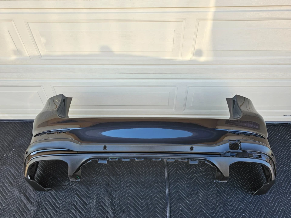 梅赛德斯奔驰 GLC 300 43 63 AMG 原始设备制造商后保险杠 2020 2021 2022 2023 — 第 3/4 张图片