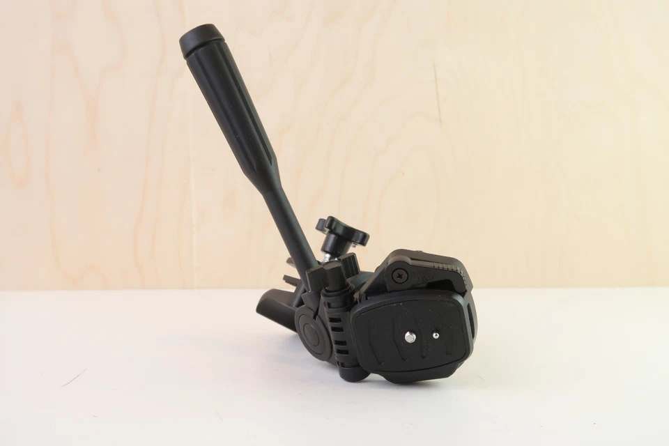 7 Day Shop Window Clamp Mount for Cameras, Binoculars and Scopes - Image 3 of 4