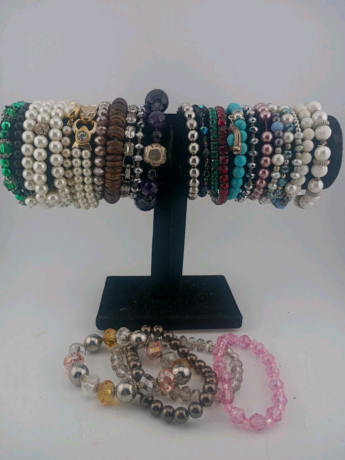 VTG Beaded Assorted (Untested) Bracelet Collectio… - image 1