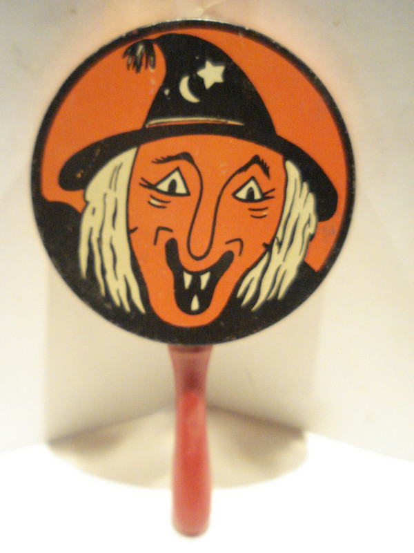 VINTAGE ANTIQUE KIRCHHOF HALLOWEEN NOISEMAKER WITCH RATTLE WOOD HANDLE