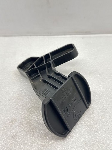 BMW 7 E38 1999 Halterung Stoßstange Stoßfänger vorne 8193158 RWL11146