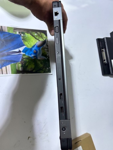 DELL Latitu E5570 15.6" Core i5-6440HQ 2.6GHz 8GB RAM 250GB SSD Dock Win 11H #2 - Bild 4 von 18