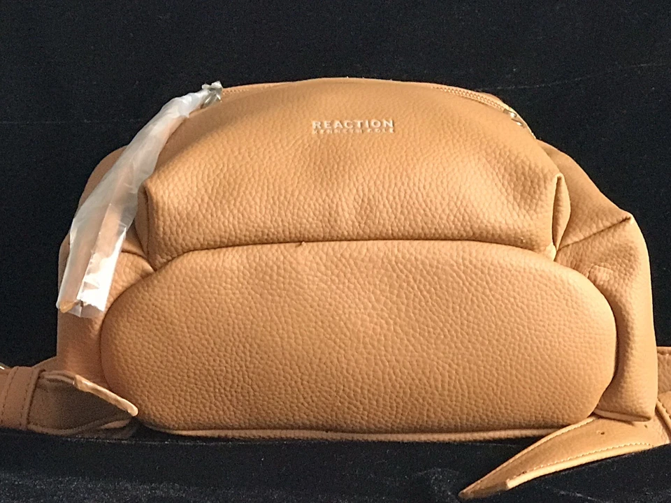 Mini mochila de moda de diseñador para mujeres, coñac Kenneth Cole nueva sin etiquetas 9" W x 7,5" H x 4" D Foto 4 de 4