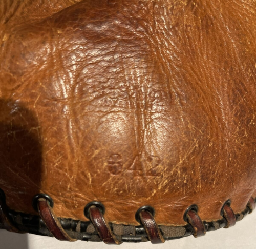 Vintage 1940's Baseball Gloves Mitt MacGregor Dixie Walker and Wilson 642 - Picture 10 of 12