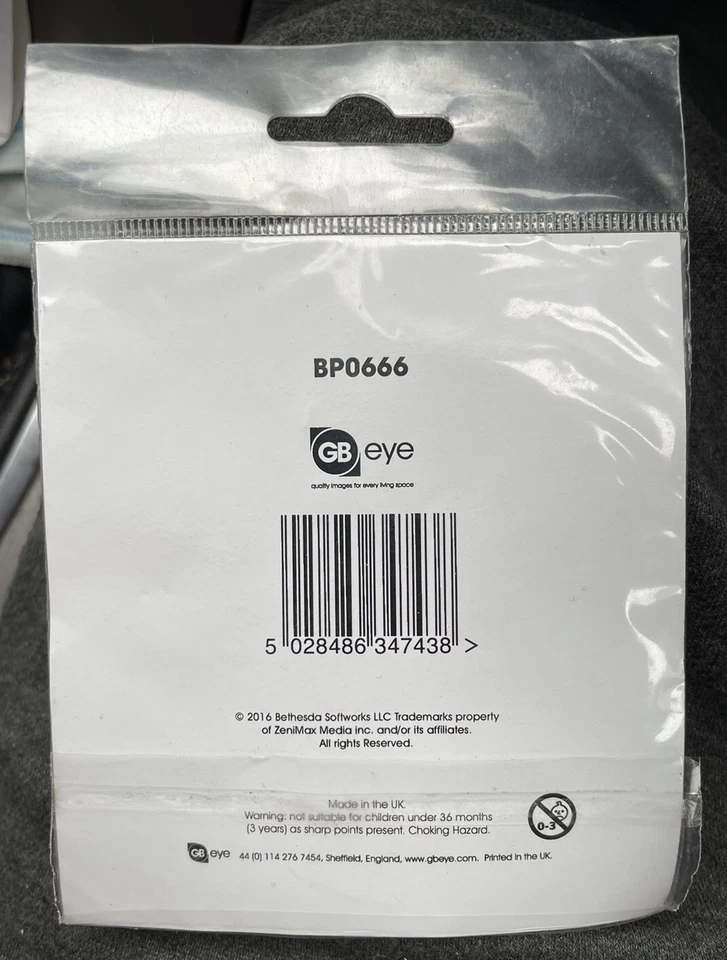 Fallout Official Button x6 Pin Badges - GB Eye Bethesda Badges - New Sealed - Image 3 of 4