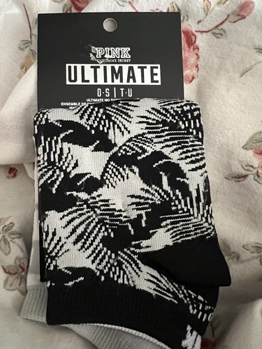 NWT Victoria’s Secret Pink Ultimate No Show Socks Set