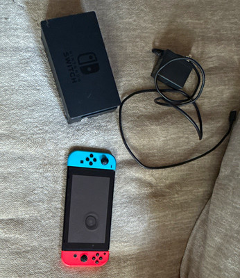 Nintendo Switch Console 1st gen w/ Dock & Cables, Neon Red/Blue Joy-Con