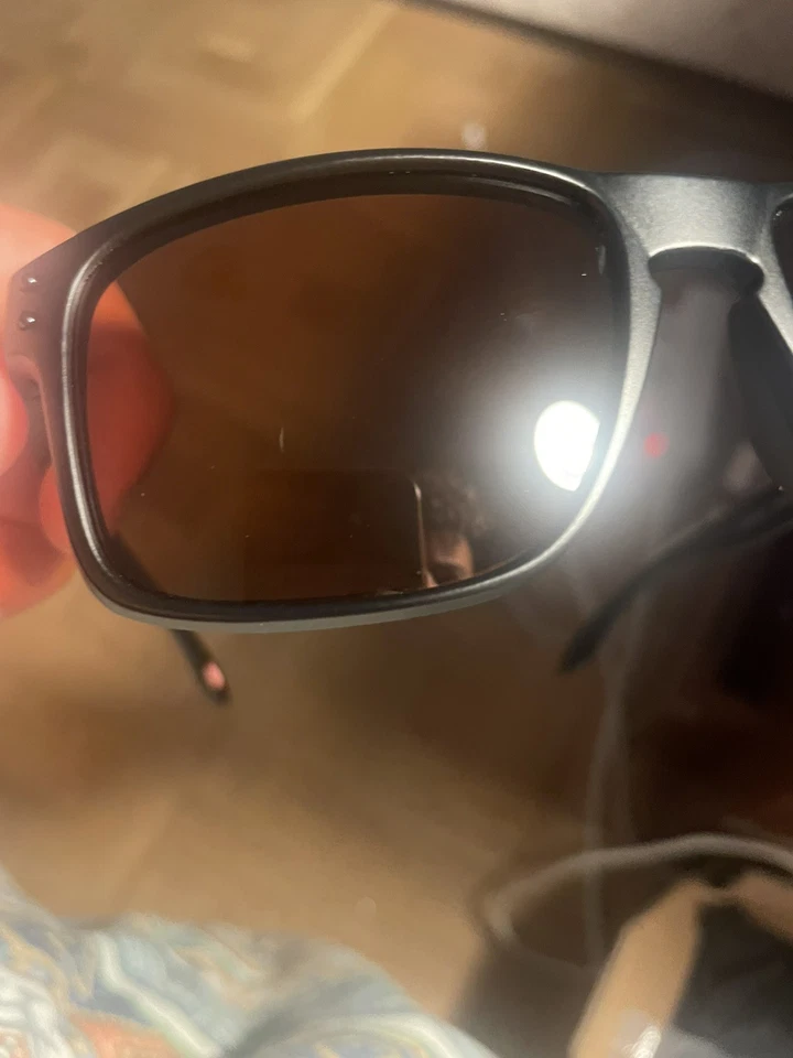 Oakley Holbrook, foto 4 de 5