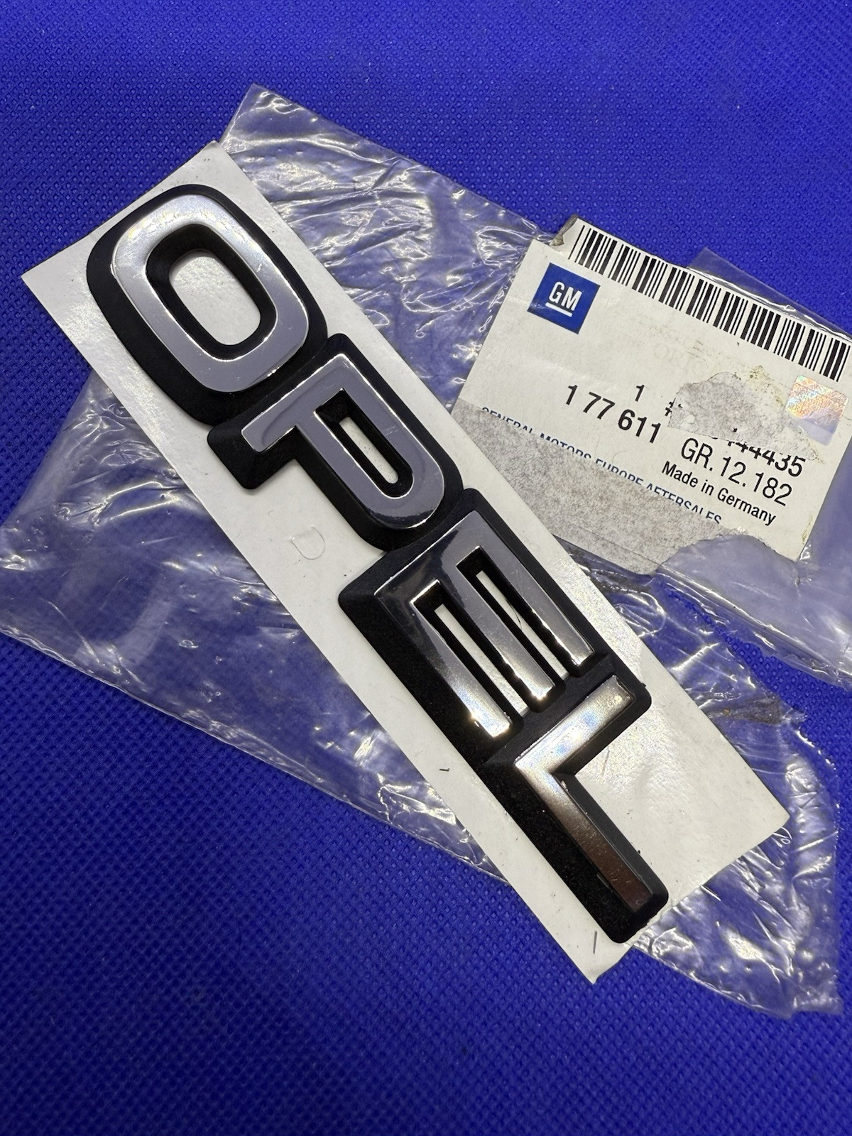 Genuine New VAUXHALL CORSA BOOT BADGE Opel Rear Corsa D 2006-2014 Corsa E 2014 | UK - Foto 3