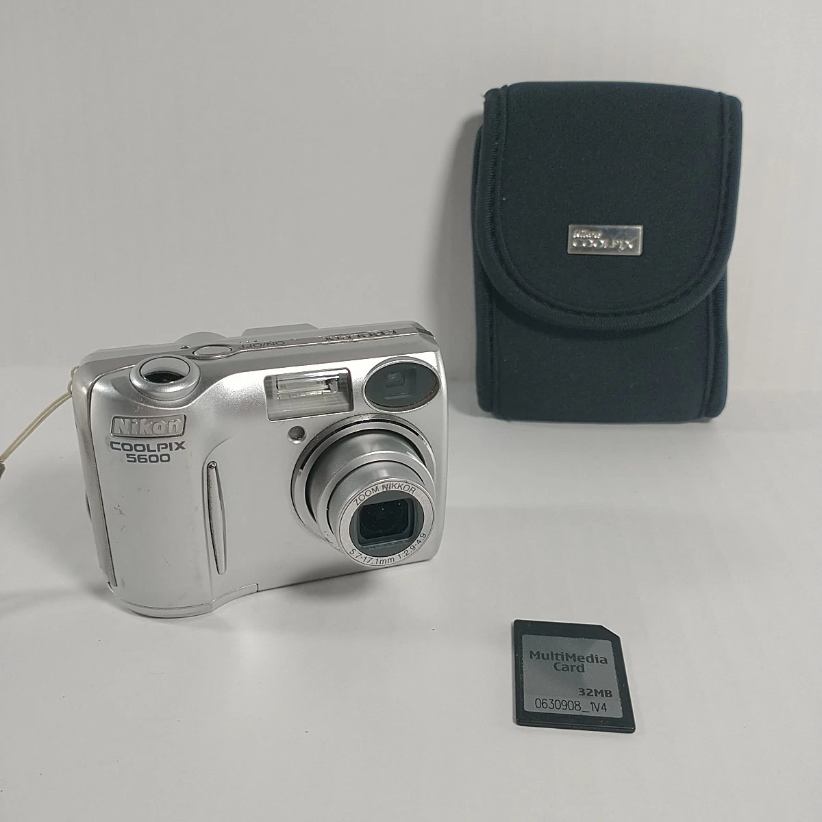Nikon COOLPIX 5600 Digital Cameras for Sale | Shop New & Used