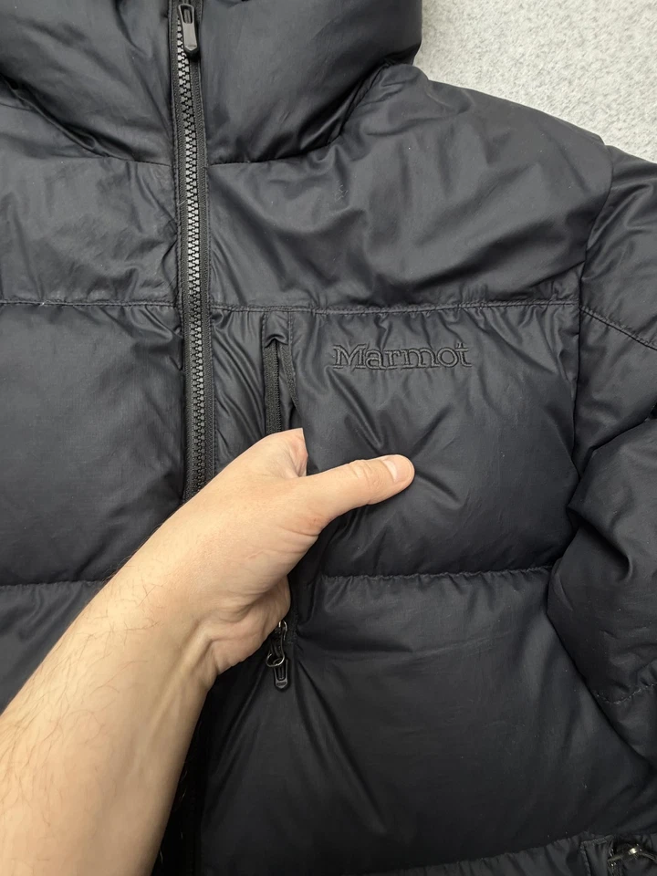 Chaqueta Marmot Para Hombre Mediana Negra Guías Plumón Capucha 700 Relleno Abrigo Aislado Foto 4 de 4