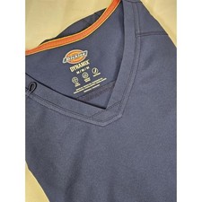 Dickies Dynamix Women's scrub top Size Medium. EUC