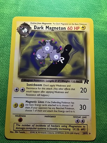2000 POKEMON TCG TEAM ROCKET 28/82 DARK MAGNETON UNLIMITED NON-HOLO RARE [NM]
