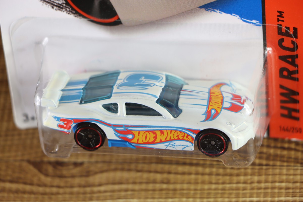 Mattel Hot Wheels HW Race Circle Tracker 144/250 | eBay