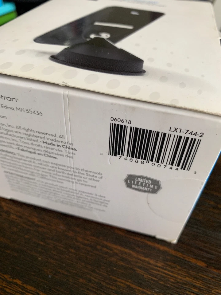 Bracketron Lux Magnetic Holder for Mobile Phones Black/Silver LX1-744-2 NEW! - Image 2 of 4