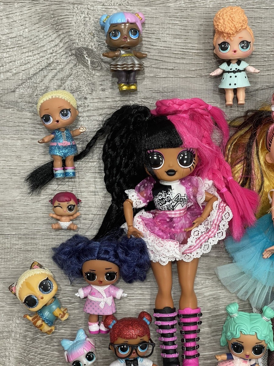 HUGE Lot LOL Surprise OMG 22 Dolls, Pets, Accessories, Outfits