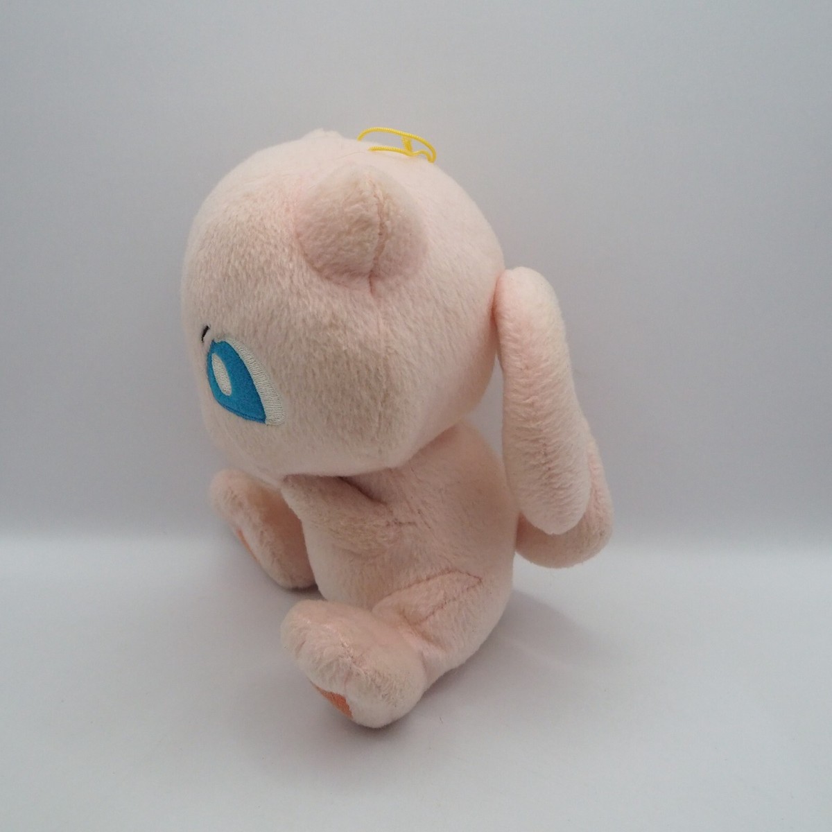 Peluche Pokémon Mew Banpresto 2005 - Taille 6 Pouces (15 Cm) - Occasion Bon état