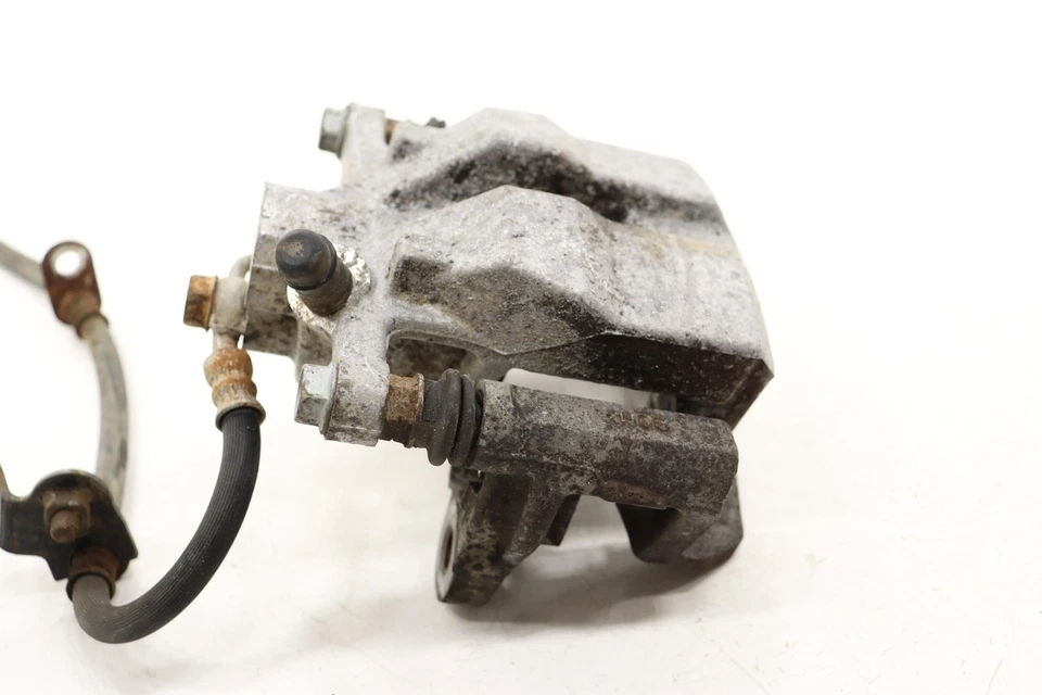 2014 - 2019 TOYOTA HIGHLANDER REAR LEFT DRIVER SIDE DISC BRAKE CALIPER OEM - Image 2 of 4