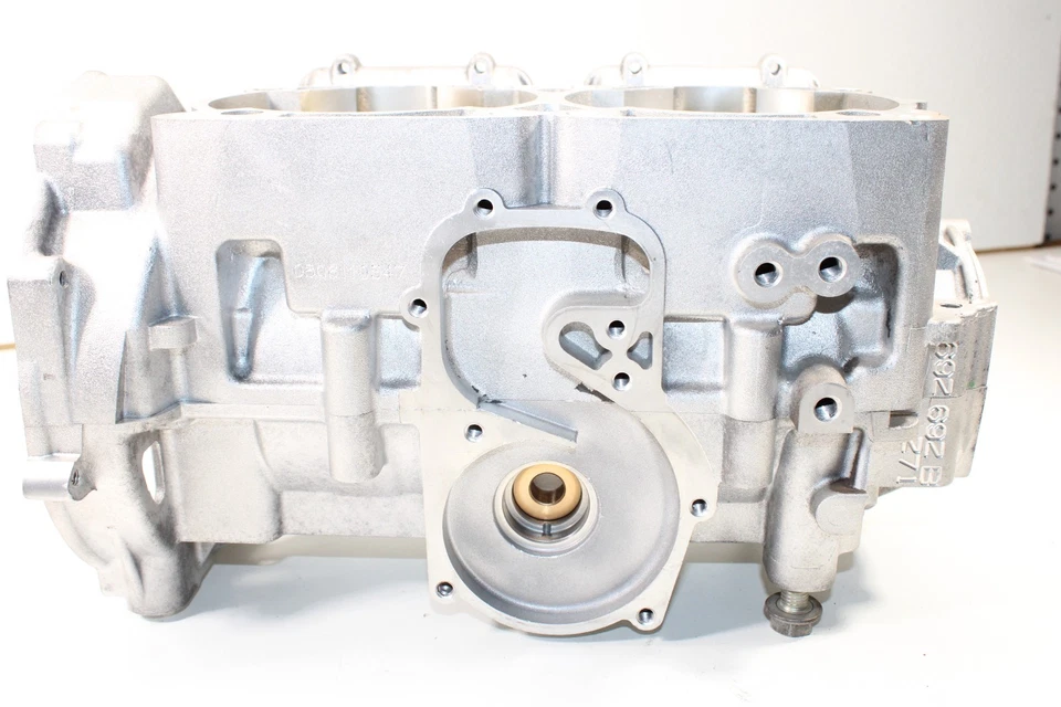 Polaris 2011 -2012 Switchback Assault 800 Rmk 800 cárter de corrida 2204342 - Imagem 4 de 4