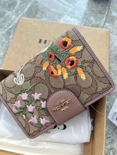 NEW COACH CEC32 Medium Corner Zip Wallet Signature Jacquard w Floral Embroidery