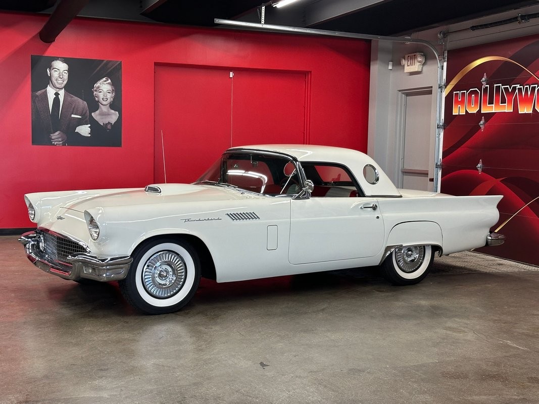 1957 Ford Thunderbird for sale in West Babylon New York