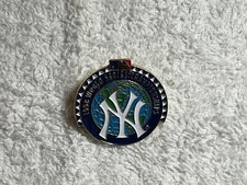 New York Yankees 1998 World Series Champions MLB Pin