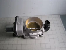 Irontek TB80013 261HB Fuel Injection Throttle Body for Ford Expedition Lincoln