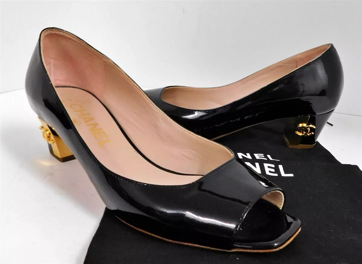 Chanel - Black Patent Leather Platform Pumps w/ Silver Toe Sz 10.5 –  Current Boutique