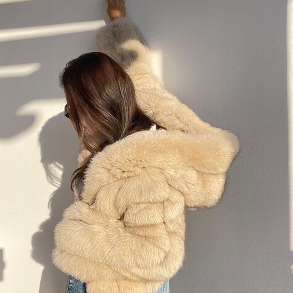 FOXEY “BLIZE COAT”フレンチベージュ Foxy Leather Coat w/ Fox Fur In Lime Green -..-. ZCRAVE™ OFFICIAL