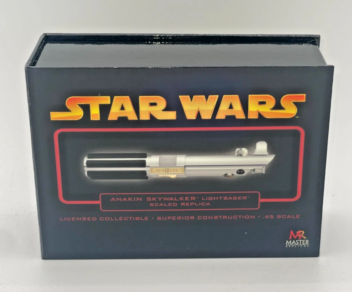 Master Replicas Scaled Lightsaber In Star Wars Lightsabers