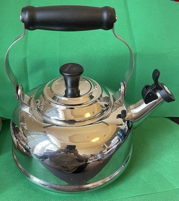 Le Creuset 1.7 Quart 1.6 Liter Stainless Steel Whistling Tea Kettle Pot Thailand