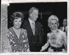 1972 Press Photo Vice President Spiro T. Agnew & Wife with Eva Gabor - pip10962