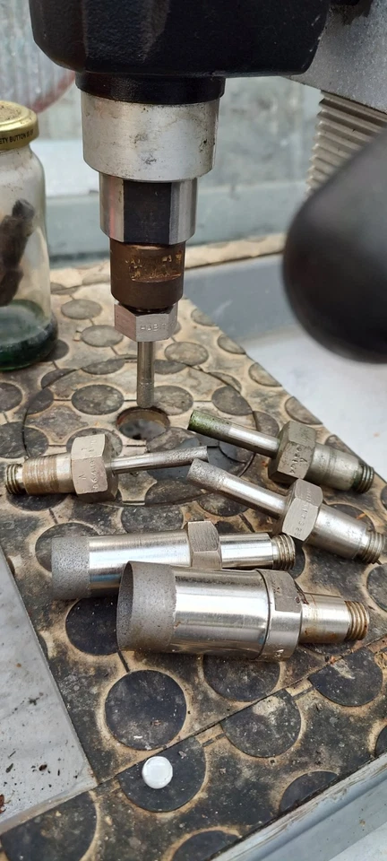 BOHLE Glass / Mirror Water Fed Drill With Diamond Drills Up to 25 Mm - Image 2 of 4