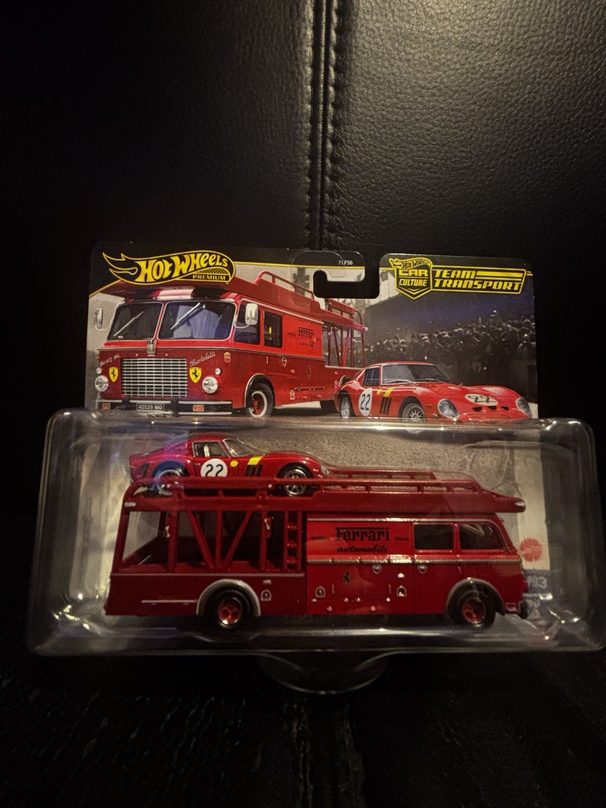 Hot Wheels Car Culture Team Transport Ferrari 250 GTO