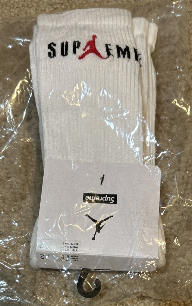 Supreme Jordan Crew Socks Black Size Medium for sale online Supreme Jordan Crew Socks Black Size Medium for sale online