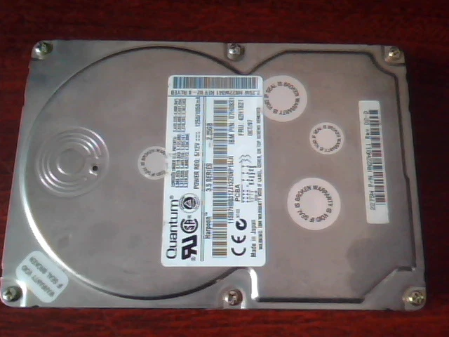 Hard Drive SCSI Quantum Harpoon 2275W HN22W011 42H1821 HN22W341 2.25W - Image 4 of 4