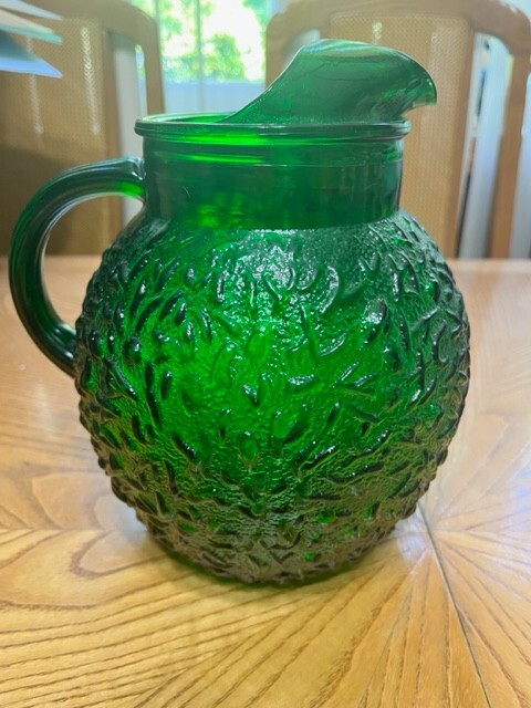 VINTAGE FOREST GREEN ANCHOR HOCKING PITCHER CRINKLE GLASS LIDO ICE