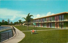 Sarasota, Florida, Holiday Inn, Exterior, Dock, Curteichcolor No. ODK-318