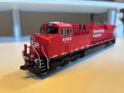 AS NEW - MTH 80-2324-1 H0 - Canadian Pacific #9362 Diesel - Proto Sound DCS DCC