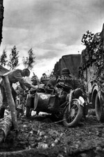 lvd-17 WWII, German, SS Unsere Waffen, Motor Cycle and Side Car. Photo