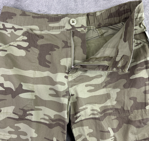 Sanctuary Pants Women’s XS Green Camo Cargo Cropped Leggings Capri NWT - Picture 12 of 16