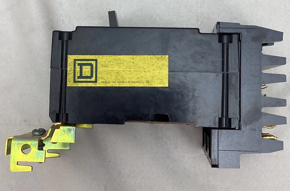 Square D FA34100 I-Line Plug-In Molded Case Circuit Breaker 100 Amp 3 Pole 480 V - Image 4 of 4