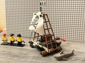 LEGO System Pirates  Raft Raiders Complete Set 6261 w/ Minifigures Vintage