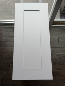 (see All Photos) Half of IKEA grimslov corner door off-white 602.665.20 13x30”
