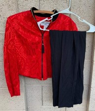 Jessica Howard Petite 2 Piece Set Red Jacket Blazer Black Pants Size 10 - VTG