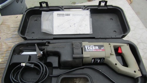 Porter Cable Tiger Saw 735 10 Amp Quick Change with case & Manual CLEAN. - Picture 9 of 15