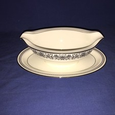 Noritake PRELUDE  Gravy Boat with Attached Underplate #7570 ~ Excellent