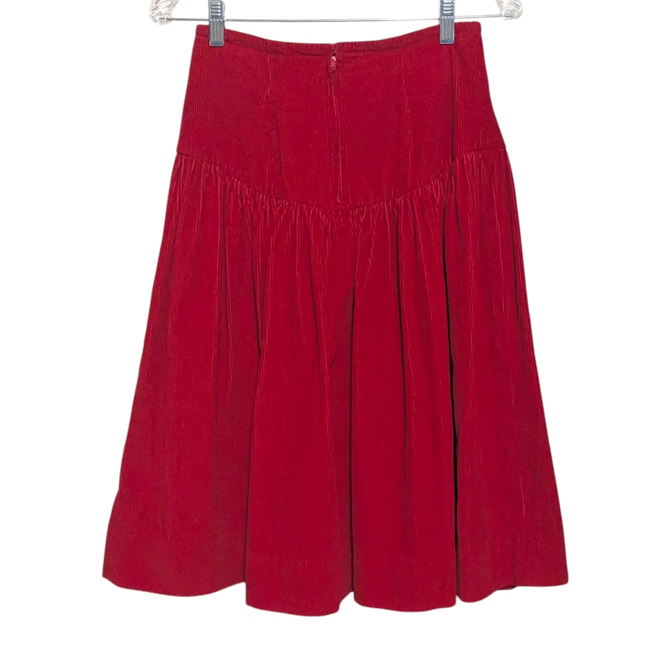 Falda Vintage tiro alto cintura caída talla 24 rojo cereza brillante pana San Valentín Foto 2 de 4