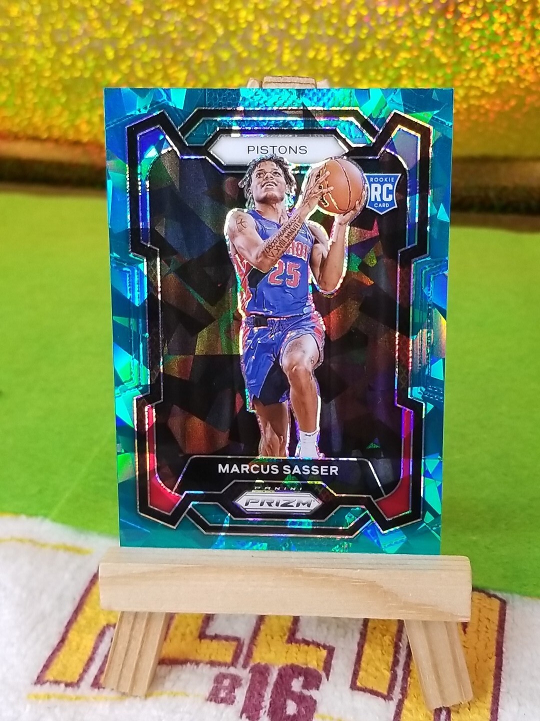 2023-24 Marcus Sasser True Rookie Teal Cracked Ice Prizm SP/225 #174 RC SHARP!