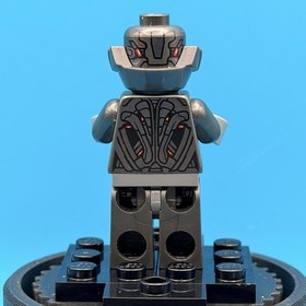 LEGO: Ultron Prime (SH0175) - From Marvel Set 76031 (2015) - RETIRED! LOOK!